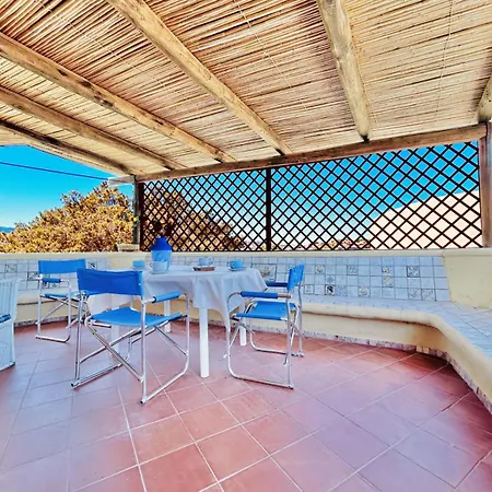Three Bedroom Sea View In Cala Granu Shared Pool 200m From The 度假居 *