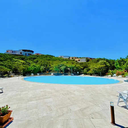 度假居 Three Bedroom Sea View In Cala Granu Shared Pool 200m From The