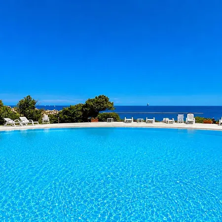 Three Bedroom Sea View In Cala Granu Shared Pool 200m From The 度假居 *
