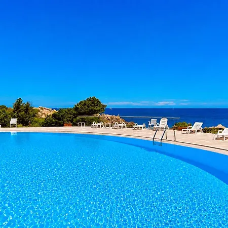 度假居 Three Bedroom Sea View In Cala Granu Shared Pool 200m From The *